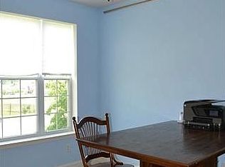2698 Homestead Dr, Easton, PA 18040