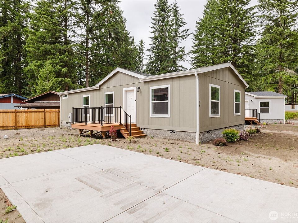 1st image of 2535 70th Avenue SW #44