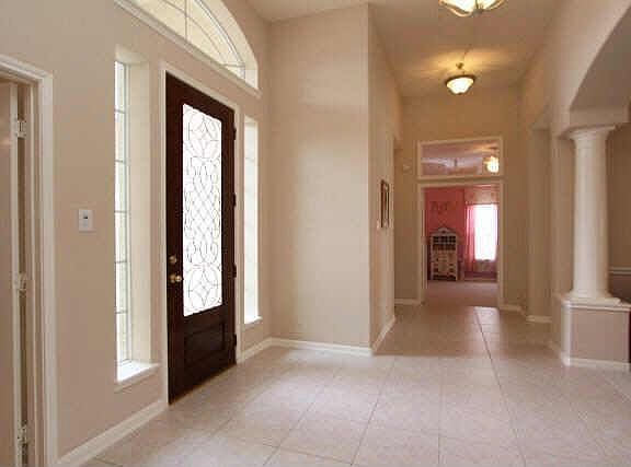 2nd image of 3319 E Cedar Hollow Dr