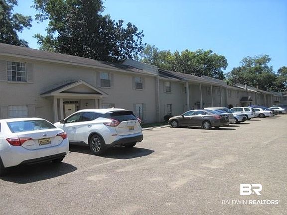 2nd image of 18 S Catherine St APT 8