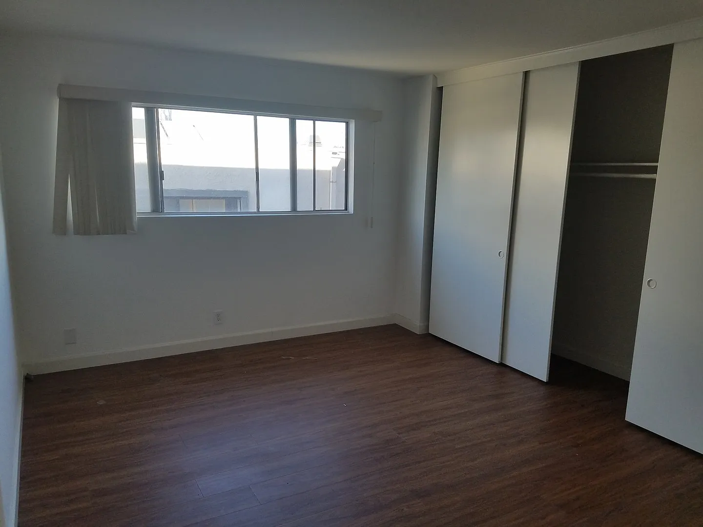 3rd floor with Elevator — Photo 3