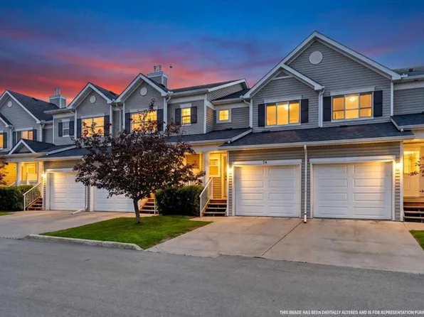 76 SE Country Village Ln NE, Calgary, AB T3K 0E7