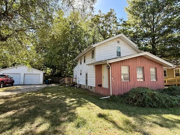 401 W Bradley Ave, Champaign, IL 61820