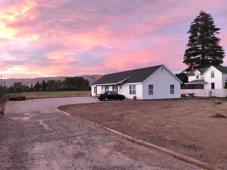 1st image of 7315 Lovers Ln