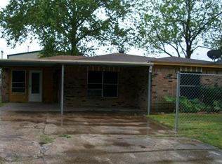 2610 Linder St, Houston, TX 77026