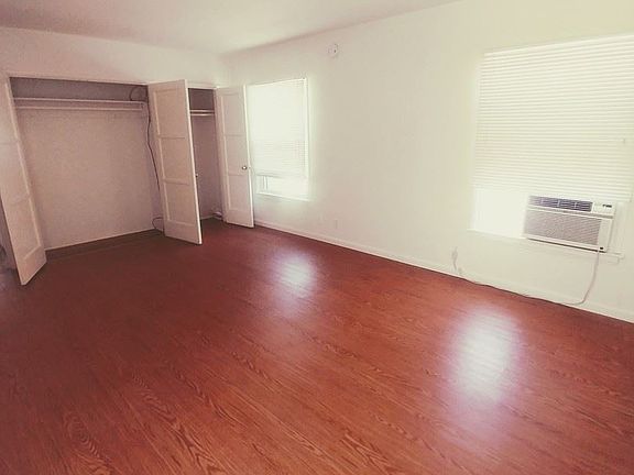 4th image of 142 S Adams St APT 11