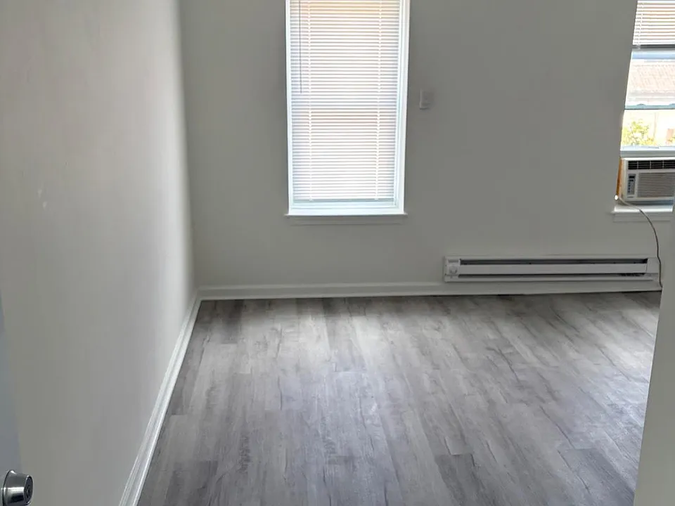 3442 W Allegheny Ave #3
