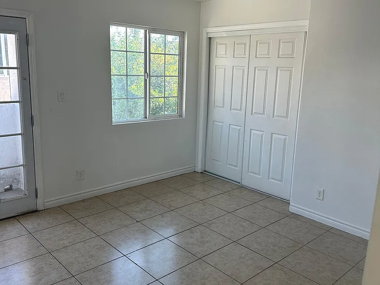 2764 Willow Pl — Photo 14