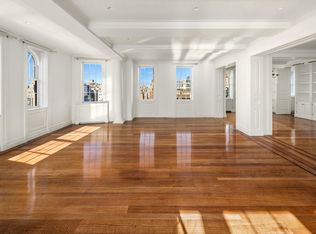 28 E 70th St #PENTHOUSE 2, New York, NY