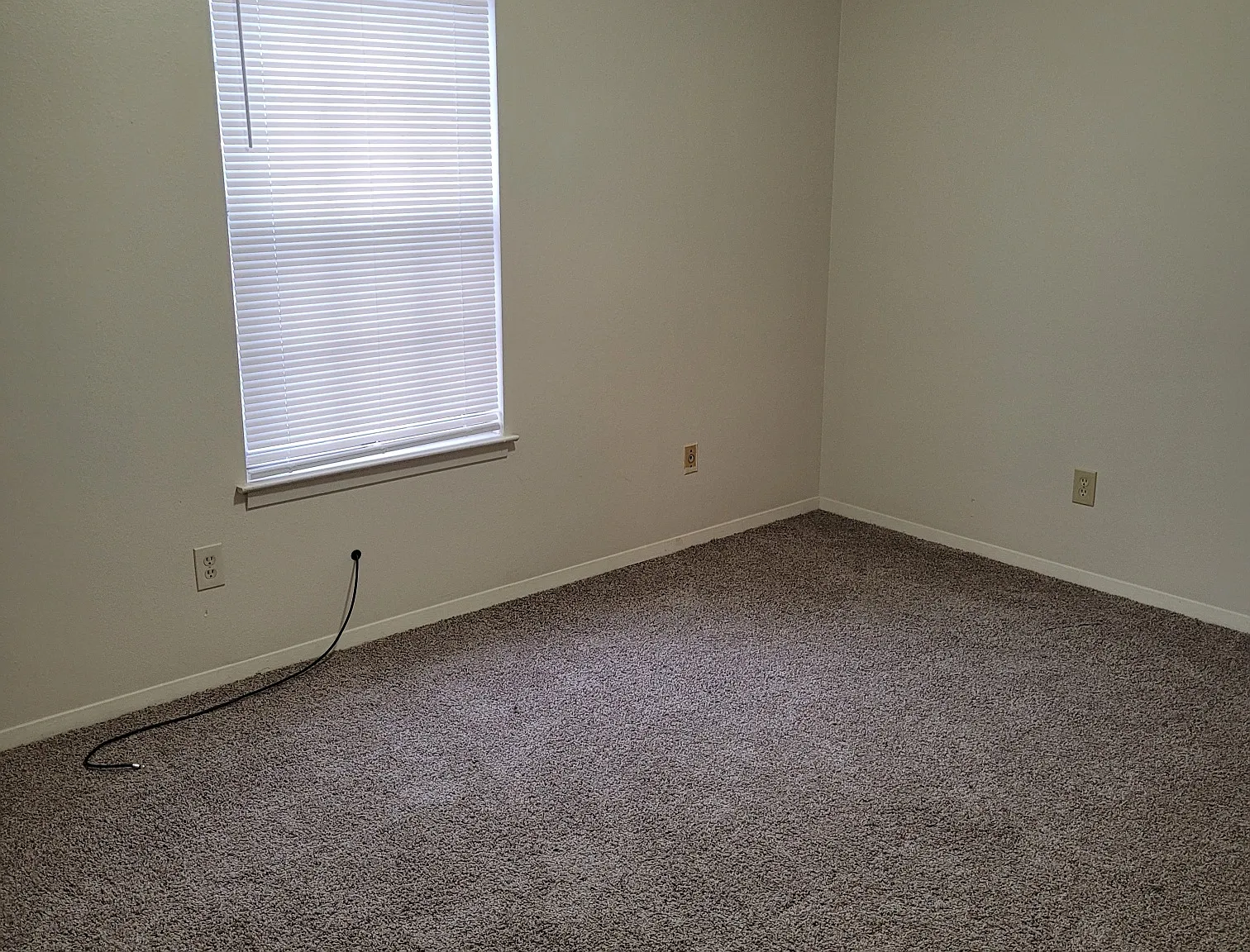 Richelieu Gardens - 3846-1 — Photo 3