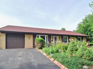 7777 Berkshire Dr, Hanover Park, IL