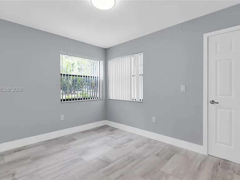 10520 NW 41st St #10520 — Photo 16