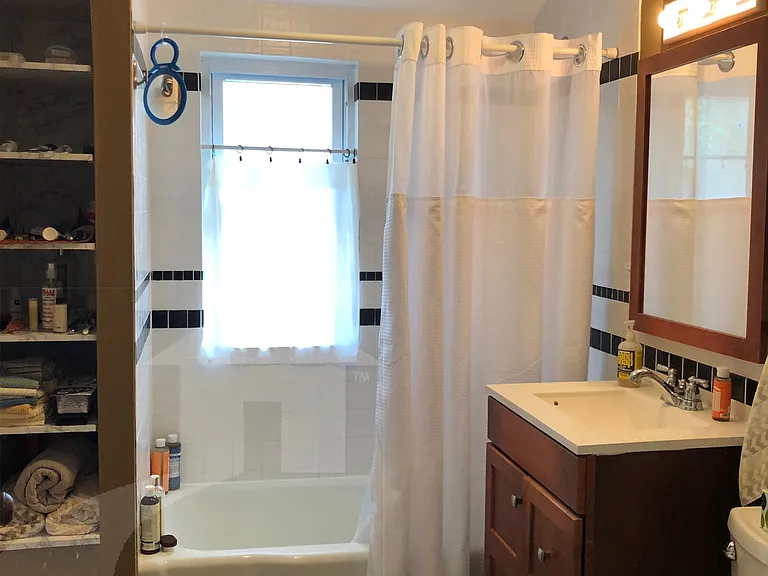 132 Boston Ave #1 — Photo 3