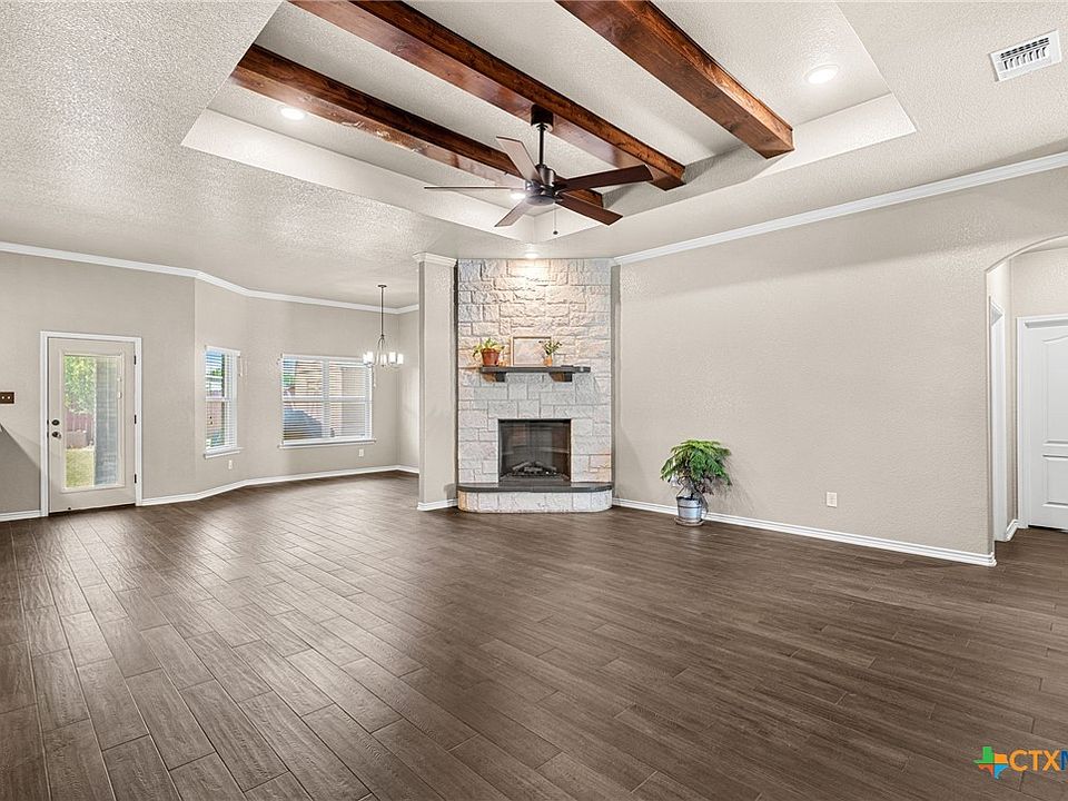 1st image of 5908 La Roea Dr