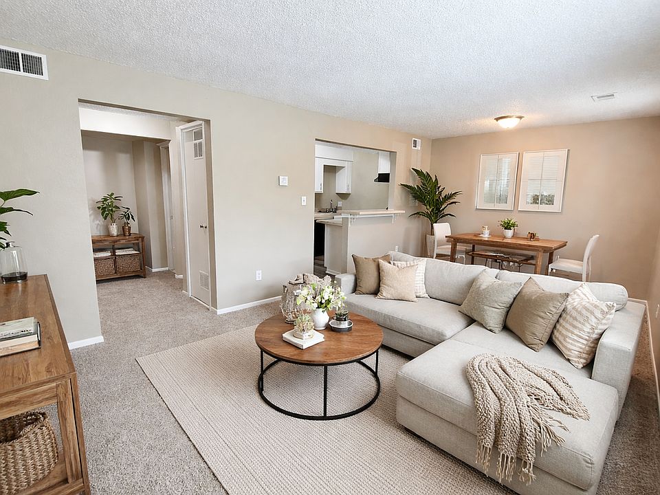 1st image of 1712 S Ash Ave #266e11ce1