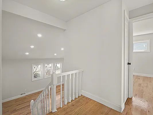 4th image of 3360 De Reimer Ave #Ww