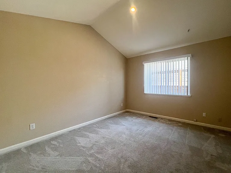 53 Wine Press Way — Photo 26