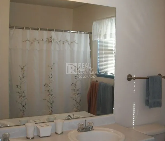 5934 Fossil Dr — Photo 9
