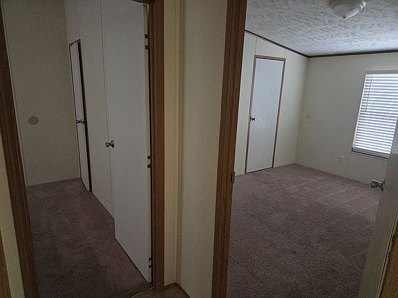 5th image of 445 Gantt Dr