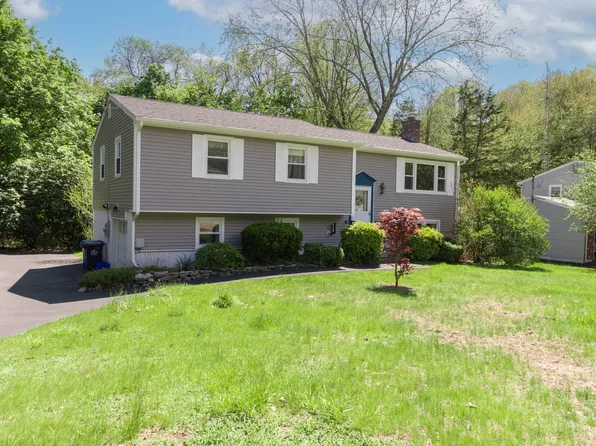 843 Long Cove Road, Ledyard, CT 06335