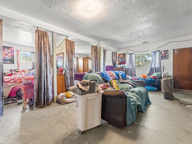 36769 Richards Ln — Photo 19