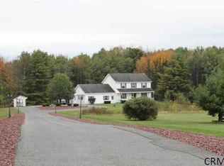 46 Berry Patch Dr, Queensbury, NY 12801