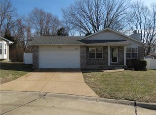 1601 Paradise Lndg, Imperial, MO 63052