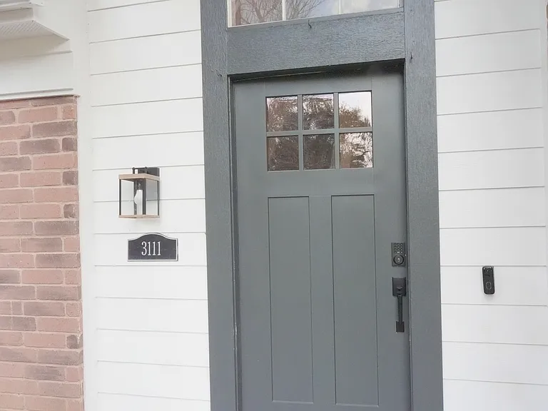 3111 Double Lake Dr — Photo 2