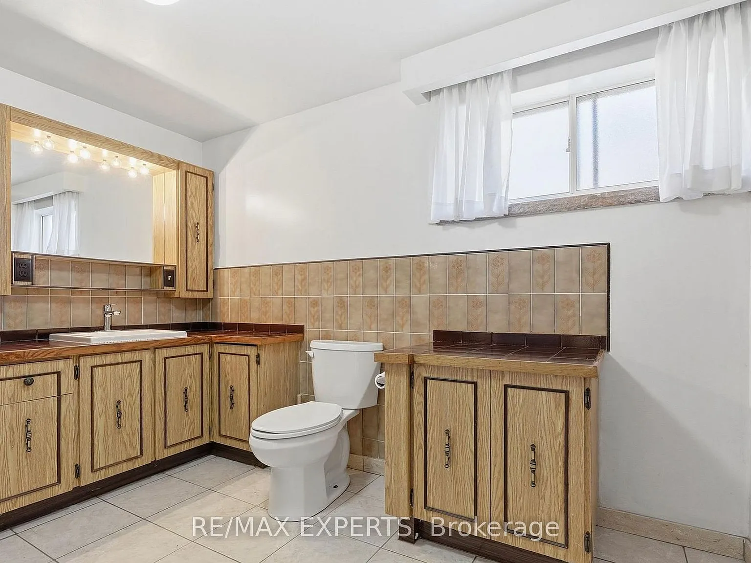 1 bed, $1,699 — Photo 3
