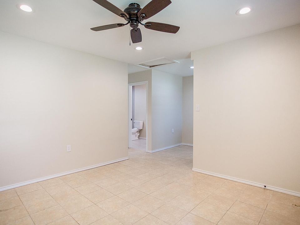 1st image of 1231 N Lbj Dr #16871837