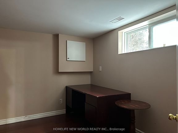 4th image of 29 Fulham St #Basement