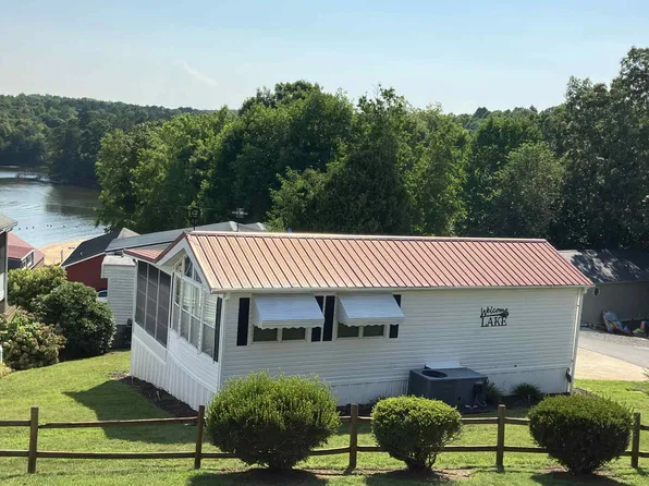 150 Dogwood Cir, New London, NC 28127