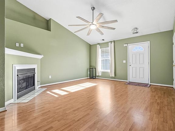 4th image of 224 Rio Way