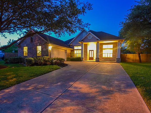 2nd image of 14102 Imperial Canyon Ct