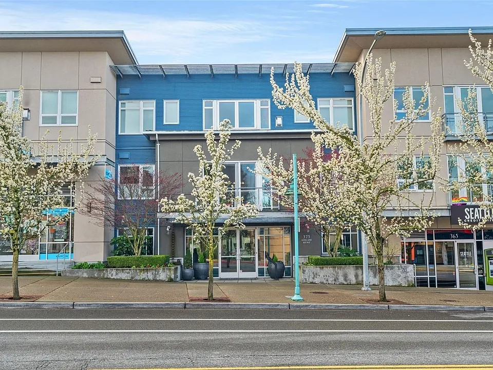 375 Kirkland Ave #127