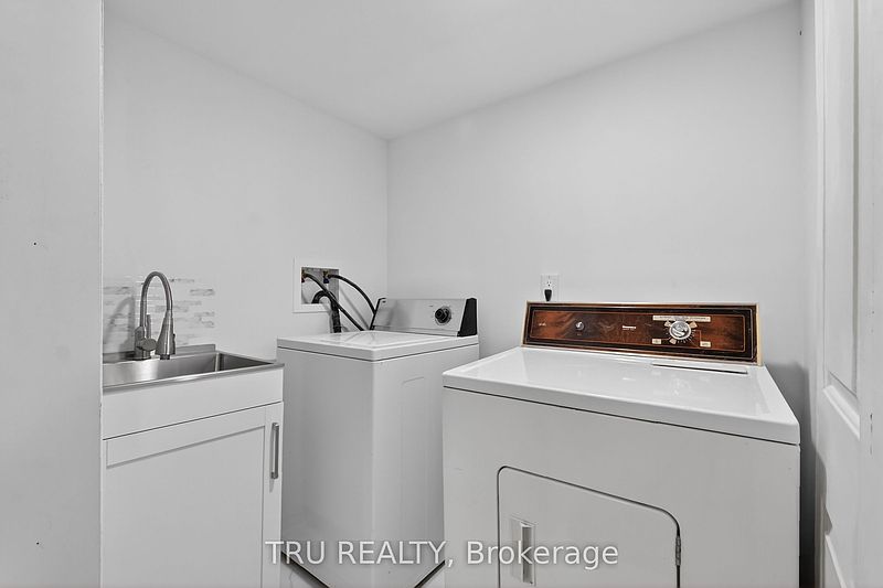 Ottawa House for rent - 3 Bedrooms — photo 20