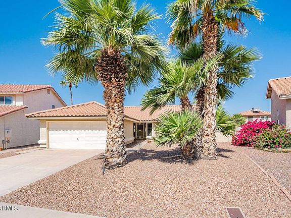 4th image of 4212 E Amberwood Drive