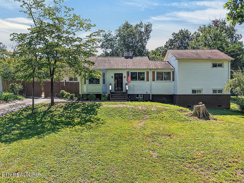 1st image of 4204 Garden Dr