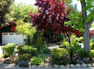 2344 E Alamos Ave, Fresno, CA 93726