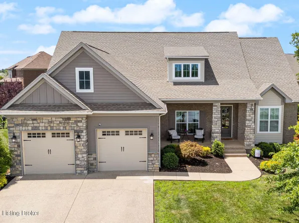 5232 Rock Bluff Dr, Louisville, KY 40241