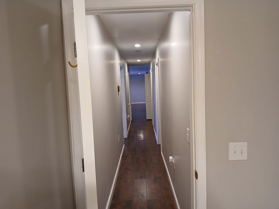 Hall way