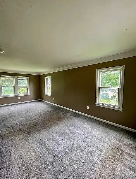Building Photo - 1533 Route 208