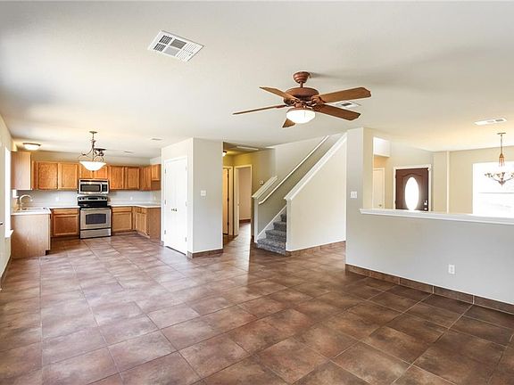 2nd image of 203 Meadow Park Dr