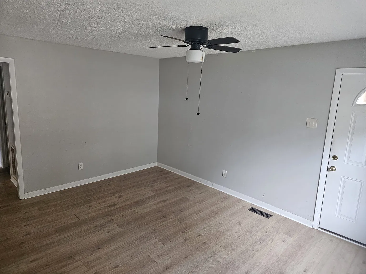 2721 Clayton Drive Northwest - A — Photo 2