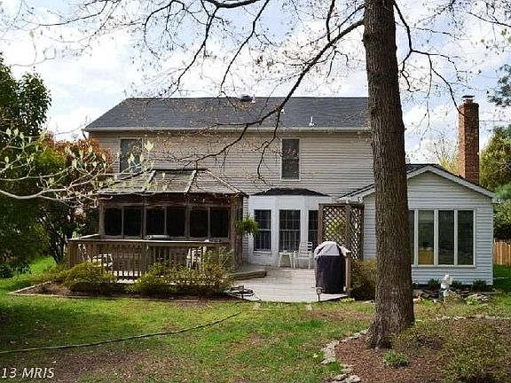 2nd image of 116 Briarwood Ct