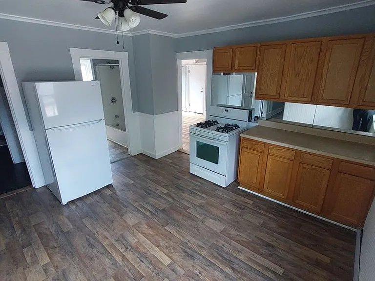 59 Dwight St — Photo 1