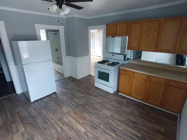 59 Dwight St, New Britain, CT 06051