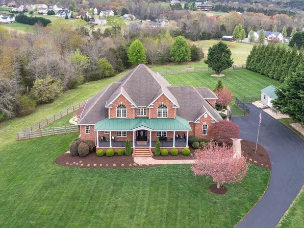 3441 Goode Station Rd, Goode, VA 24556