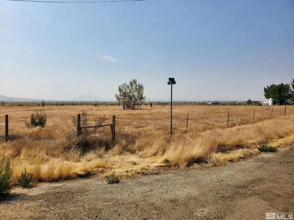 5965 Eagle St, Winnemucca, NV 89445