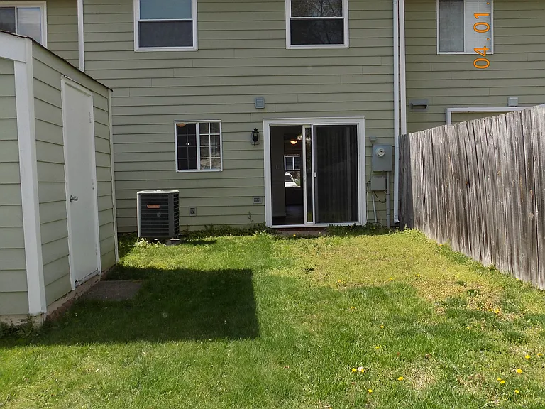 9727 Candace Ter — Photo 10